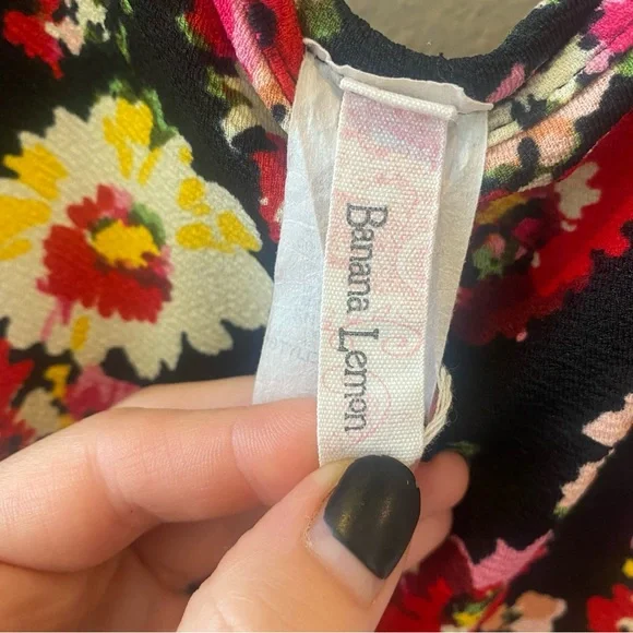 Banana Lemon Casual Mini Dress Size Small - Picture 9 of 9